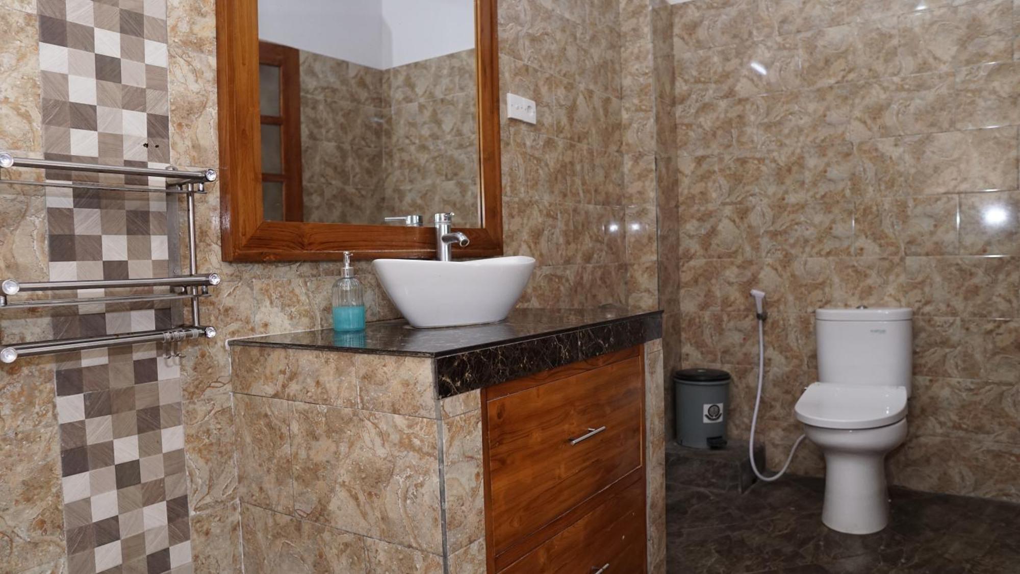 Grand Raka Homestay Lovina  Exterior photo